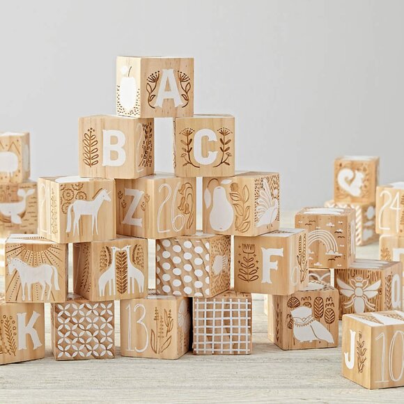 Etched wooden baby blocks - Picture 1 of 8